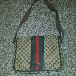Large Vintage Gucci messenger bag/crossbody tote